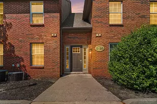 10555 Montgomery Rd, Montgomery, OH 45242 - Photo 1