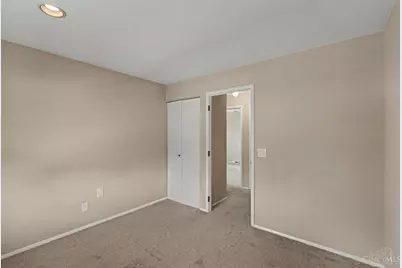 5494 Cleander Drive, Delhi Township, OH 45238 - Photo 9