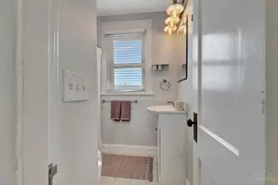 2527 Ridgeland Pl, Cincinnati, OH 45212 - Photo 19