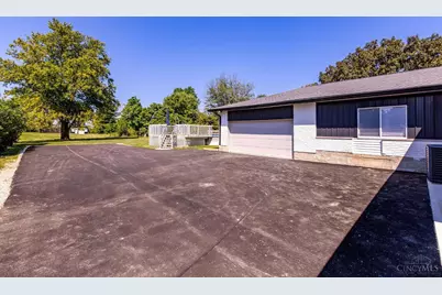 8609 Butler Warren Road, West Chester, OH 45069 - Photo 35