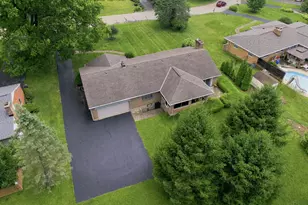 6555 Rollymeade Dr, Madeira, OH 45243 - Photo 9