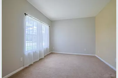 3191 Running Deer Trail, Franklin Township, OH 45005 - Photo 5