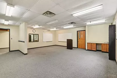 700 S Marshall Road #B1, Middletown, OH 45044 - Photo 13