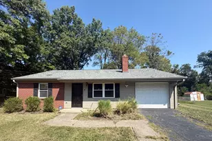 864 N Hill Ln, Springfield Township, OH 45224 - Photo 1