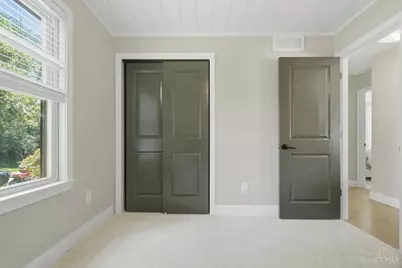 10467 Mill Road, Springfield Township, OH 45240 - Photo 17