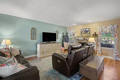 5829 Cedarwood Court, Hamilton Township, OH 45039 - Photo 9