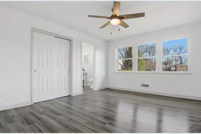 6101 Capri Drive, Cincinnati, OH 45224 - Photo 7