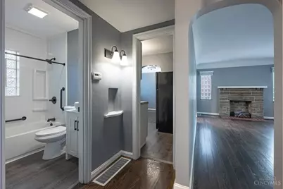 6429 Aspen Way, Cincinnati, OH 45224 - Photo 13