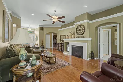 3638 Highland Green, Pierce Township, OH 45245 - Photo 11