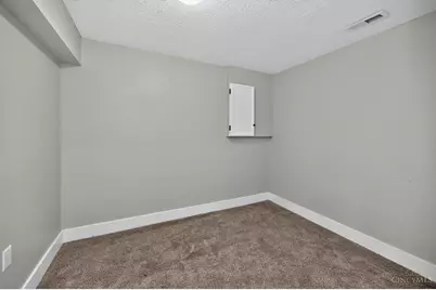 6821 Dutchland Boulevard, Liberty Township, OH 45044 - Photo 35