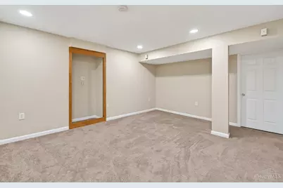 6978 Fallen Oaks Dr, Deerfield Township, OH 45040 - Photo 11