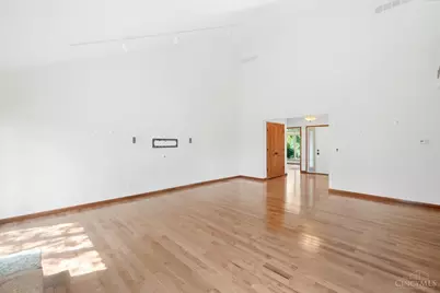 5343 Boomer Road, Green Township, OH 45247 - Photo 7