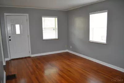3935 Carrie Avenue, Cheviot, OH 45211 - Photo 9