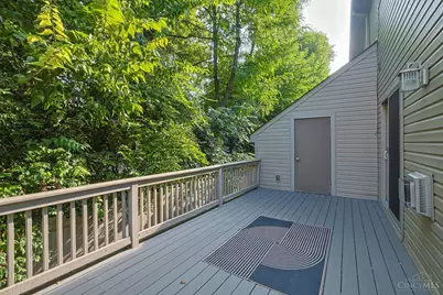 960 Volterra Lane, Cincinnati, OH 45206 - Photo 33