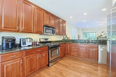 960 Volterra Lane, Cincinnati, OH 45206 - Photo 11