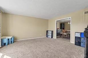 3895 Little Creek Dr, Batavia Township, OH 45102 - Photo 11