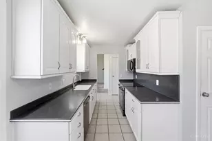 2823 Keystone Dr, Cincinnati, OH 45230 - Photo 19