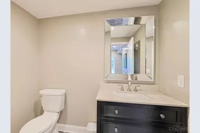 785 Cedar Drive, Miami Township, OH 45140 - Photo 33