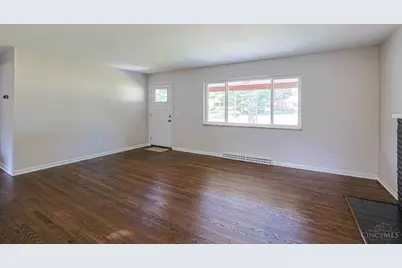 2079 Arrowood Place, Springfield Township, OH 45231 - Photo 7