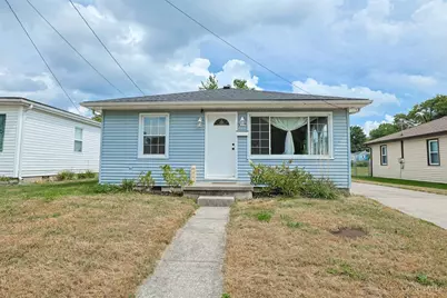 387 E Pike Street, South Lebanon, OH 45065 - Photo 1