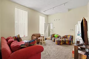 256 Warner St, Cincinnati, OH 45219 - Photo 5