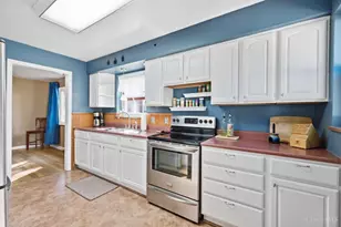 3713 Simpson Ave, Fairfax, OH 45227 - Photo 9