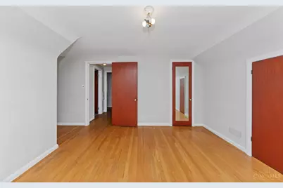 3270 Renfro Avenue, Cincinnati, OH 45211 - Photo 25