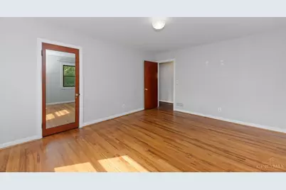 3270 Renfro Avenue, Cincinnati, OH 45211 - Photo 23