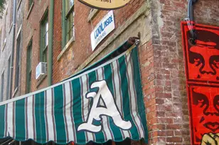724 Main St, Cincinnati, OH 45202 - Photo 25