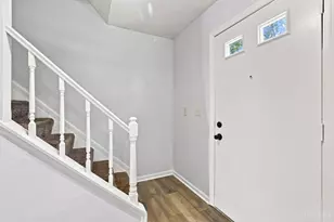 9416 Haddington Ct, Colerain Township, OH 45251 - Photo 5