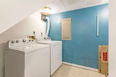 181 Market Street, Aurora, IN 47001 - Photo 27