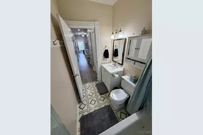 4368 Eastern Avenue, Cincinnati, OH 45226 - Photo 17