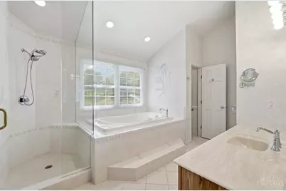 11930 Stone Mill Road, Cincinnati, OH 45251 - Photo 5