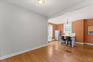 620 Riddle Rd, Cincinnati, OH 45220 - Photo 21