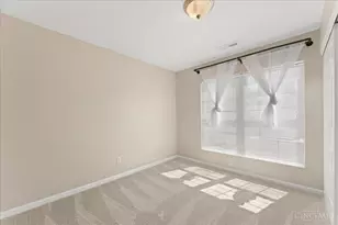 2124 Commons Cir Dr, Batavia Township, OH 45103 - Photo 23