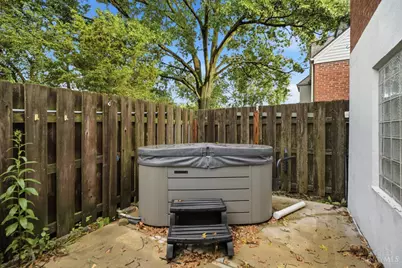 5557 Fairwood Road, Cincinnati, OH 45239 - Photo 29