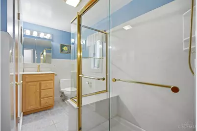 5557 Fairwood Road, Cincinnati, OH 45239 - Photo 21