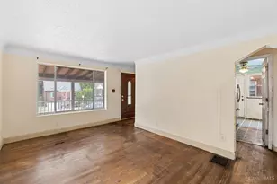 5204 Lillian Dr, Cincinnati, OH 45237 - Photo 5