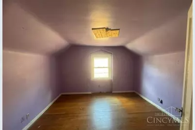 5204 Lillian Drive, Cincinnati, OH 45237 - Photo 11