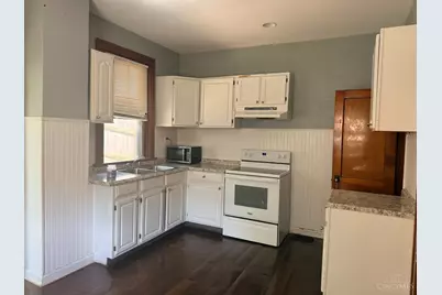 1633 First Avenue, Cincinnati, OH 45205 - Photo 13