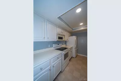 5845 Overbrooke Road, Centerville, OH 45440 - Photo 9