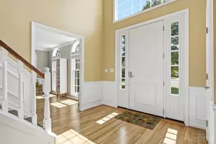 7706 Falling Waters Ct, West Chester, OH 45069 - Photo 3