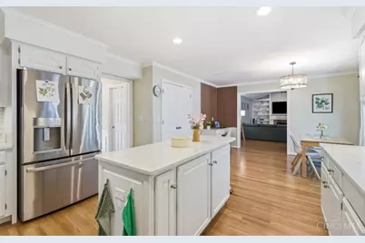 7706 Falling Waters Court, West Chester, OH 45069 - Photo 11