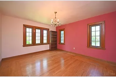4640 Hamilton Avenue, Cincinnati, OH 45223 - Photo 19