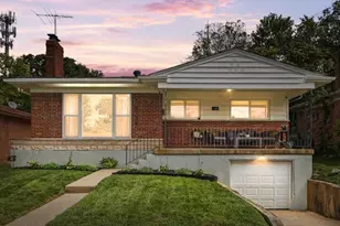 6136 Tahiti Dr, Cincinnati, OH 45224 - Photo 1