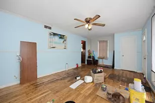 588 Valleyview Dr, Hamilton, OH 45013 - Photo 7