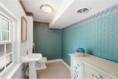 526 Chisholm Trail, Wyoming, OH 45215 - Photo 27