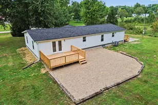 16214 Sams Dr, Sterling Township, OH 45176 - Photo 15