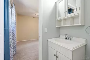 2536 Bracebridge Dr, Cincinnati, OH 45231 - Photo 27