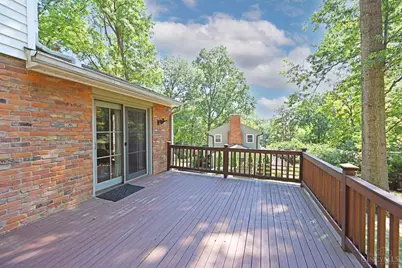 359 Woodknoll Terrace, Cincinnati, OH 45215 - Photo 43